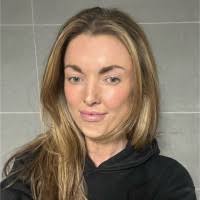 20+ "May Wells" profiles