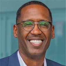 Congratulations to interior designer Erin Coats, who celebrated her…