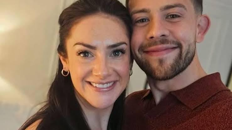 Emmerdale fans 'rumble' Isabel Hodgins exit after 'first' pregnancy announcement - Manchester Evening News