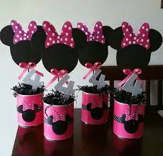 The other day i went crazy and i made a bunch of tutorials, and this is one of them. 29 Minnie Mouse Party Ideas Pretty My Party Party Ideas