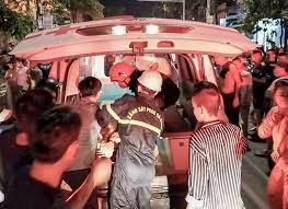 Sau khi đám cháy được dập tắt, lực lượng chức năng phát hiện 1 thi thể trong đám cháy. B1jcouymy5tp M