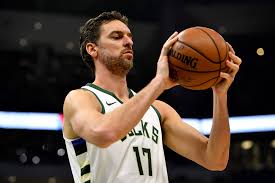 Pau gasol i sáez is a spanish professional basketball player for the los angeles lakersof the national basketball association (nba). Milwaukee Bucks Pau Gasol To Return To Basketball With Barcelona