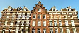 For a change this is a very good take away,also you can eat in but gets full quite quickly as its quite small. Ferdinand Bolstraat Wikiwand