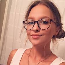 Claire Bryan's Instagram, Twitter & Facebook