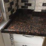 Ahşap tezgahlarla ilgili suya dayanıklı olmadıklarına dair yanlış bir algı olsa da suya dayanıklı tezgahlardandır. Mutfak Tezgahi Fiyatlari Ve Dikkat Edilmesi Gerekenler Tel 0533 713 4120