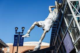 Photos: Dallas Mavericks unveil Dirk Nowitzki's statue in All Four One  ceremony