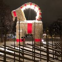 Fyrverkeriet vid invigning av gävlebocken. Gavlebocken 1 Tip