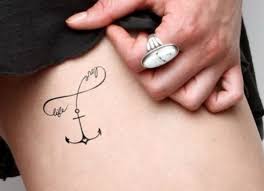 Previous hirschkopf auf dem unterarm der frau. 50 Kleine Tattoos Frauen Die Schonsten Motive Mit Bedeutung