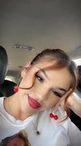 Kayla Lynn Lowman (@kaylalynnlowman)