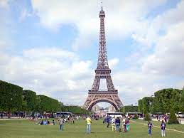 Paris' louvre museum virtual guided tour The Eiffel Tower Tourism Holiday Guide