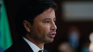 Carabineros abre sumario contra general de Carter que encabeza "Batallón de  seguridad": No ha concretado su salida de la institución