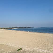 Connecticut has numerous great beaches that dot the coastline of the long island sound. Sherwood Island State Park Beach