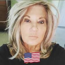 What's the best nail salon in Palm coast?