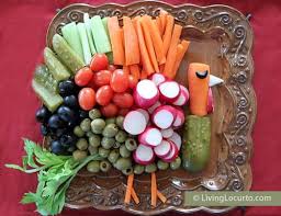 See more ideas about food, vegetable tray, food displays. 15 Creative Vegetable Tray Ideas Holiday Charcuterie Boards