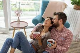 Die flasche ist sicher fixiert. Couple Goals 21 Erstrebenswerte Ziele Fur Jedes Paar Liebeskompass