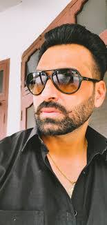 Baljeet Sidhu's Instagram, Twitter & Facebook