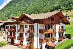 Da 57 € per notte. Val Di Rabbi 21 Accommodations Among Hotels B B And Apartments