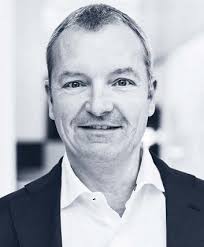 Andre Wyss's Instagram, Twitter & Facebook