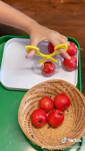Preschool Fine Motor Activity Video Preschool Fine Motor Activities Montessori Activities Fine Motor Skills