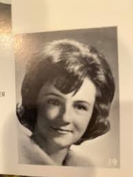 Does anyone remember Willetta Jo Davis or kept in touch with her over the  years. She had a brother Gaylin, she moved but would have been in the class  of '64. One