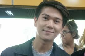 Dec 03, 2016 · hubungan jarak jauh atau biasa dikenal dengan long distance relationship (ldr) memang penuh cobaan. Sedang Ldr Iqbaal Ramadhan Bocorkan Identitas Sang Kekasih