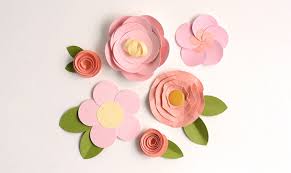 These fun paper mice, or paper rats if you prefer, stand upright which is so cute! Make Easy Paper Flowers 5 Fast Fun Tutorials On Bluprint Craftsy