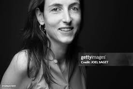 238 Julia Cage Stock Photos, High-Res Pictures, and Images