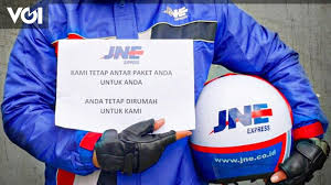 Penetapan status ini setelah dia diduga melakukan penghinaan terhadap nahdlatul ulama (nu) melalui rekaman videonya. Viral Boikot Jne Karena Unggah Video Haikal Hassan Ucapkan Selamat Ulang Tahun Ahok Hingga Anies Juga Ada