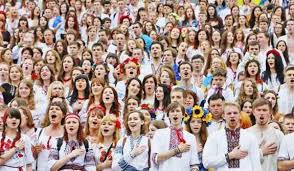 Цікавий матеріал про традиції і народження вишиванки. Den Vishivanki Istoriya Ta Tradiciyi Svyata