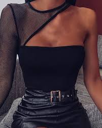 Auch wenn es bei dem erneuten wintereinbruch gerade nicht viel sinn macht sommerliche oberteile zu nähen, habe … 2021 Asymmetrisches Nahen Mit Einer Schulter Und Abgeschnittenem Oberteil Schwarz Xs In Crop Tops Online Store Best For Sale Lovelyerica Com