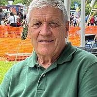 Sandy Gaines's Instagram, Twitter & Facebook