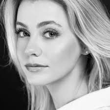 Violet Bennett (@violetbennettt) • Instagram photos and videos