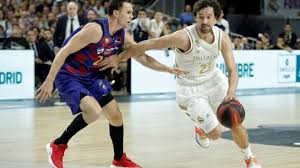 Todas las ultimas noticias sobre el real madrid de baloncesto, crónicas de los partidos e información sobre los jugadores y el entrenador. Donde Ver Real Madrid Barcelona Hoy Por Tv Y Online Hora Del Clasico De La Liga Acb Baloncesto