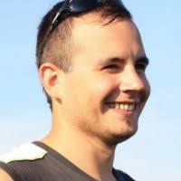 100+ perfiles de «Valus»