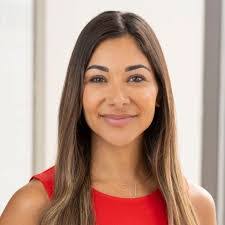 Gretchen Garner's Instagram, Twitter & Facebook