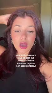 Voce della Fidanzata: La Canzone di Vale Lambo