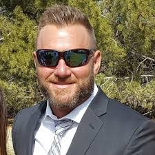 Daniel Egbert's Instagram, Twitter & Facebook