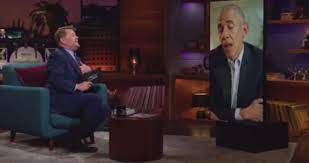 Military pilots and others show unidentified flying objects that we don't know exactly what. 5p8bgle78nbfvm