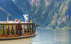 Around the area, top sights include eagle's nest, mirabell palace and gardens, and berchtesgaden national park. Der Konigssee Im Nationalpark Berchtesgaden