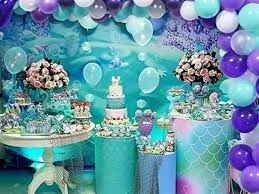 Amazing balloon garland in underwater theme design with balloon octopuses and fishes. Underwater Theme Birthday Party Organizers Games Delhi Noida Gurgaon Little Celebrations Luxury Kids Party Planners