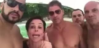 Jun 19, 2021 · cristiane lidera santos e complica botafogo no brasileiro feminino (foto: Roberto Jefferson Critica Video Da Filha Em Lancha Mas Pede Menos Machismo 30 01 2018 Uol Noticias