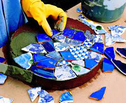 How To Make Mosaic Garden Projects Mosaic Crafts Mosaic Garden Mosaic Projects