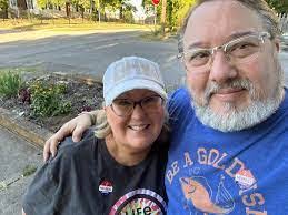 Willard Grimes's Instagram, Twitter & Facebook