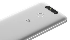 ZTE Blade V8 Mini Smartphone Review ...