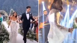 Con il terzo vestito elettra ha invece osato un po'! Video Matrimonio Elettra Lamborghini Sexy Abito Per Il Matrimonio Video Gazzetta It