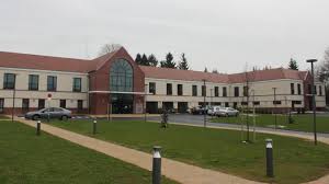 Deux Cas De Gale Diagnostiques Chez Les Residents D Une Maison De Retraite Au Cateau Cambresis
