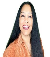 Mindy Mayes's Instagram, Twitter & Facebook