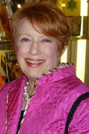 Nancy Dust's Instagram, Twitter & Facebook