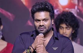 Manchu Manoj: మీరు నా కుటుంబాన్ని నిలబెట్టారు.. మంచు మనోజ్‌ ఎమోషనల్‌  స్పీచ్‌ | manchu-manoj-emotional-speech-in-mirai-success-meet