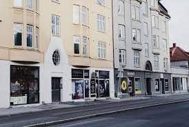 Påtalemyndigheten mener at tom ketil krogstad har formidlet kontakt mellom prostituerte og kjøpere. Rogaland Trondheim Club4 Sjef Pastar Kvinner Selv Ber Om Gangbang Veldig Uvanlig
